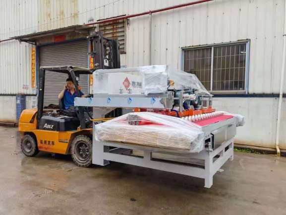 全自動2400型巖板數(shù)控三刀切割機