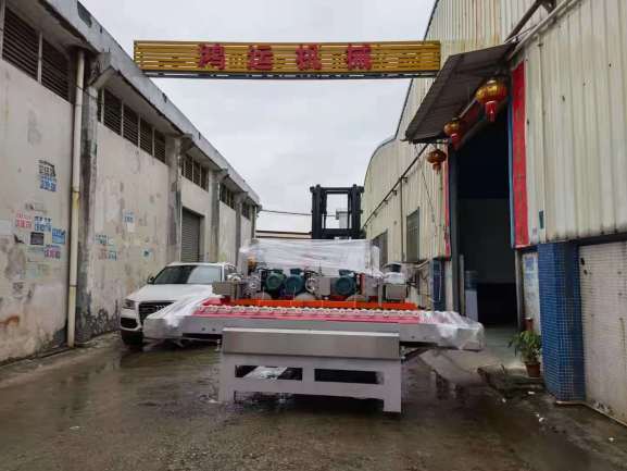 全自動2400型巖板數(shù)控三刀切割機